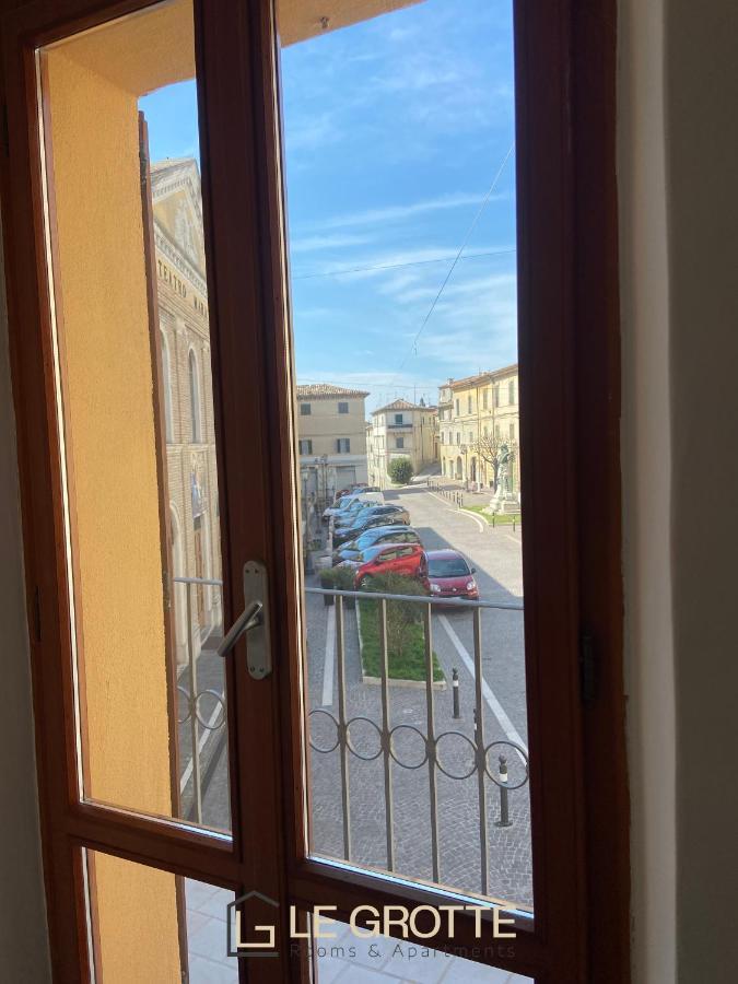 Affittacamere Le Grotte - Le Grotte Rooms & Apartments Camerano Exterior foto